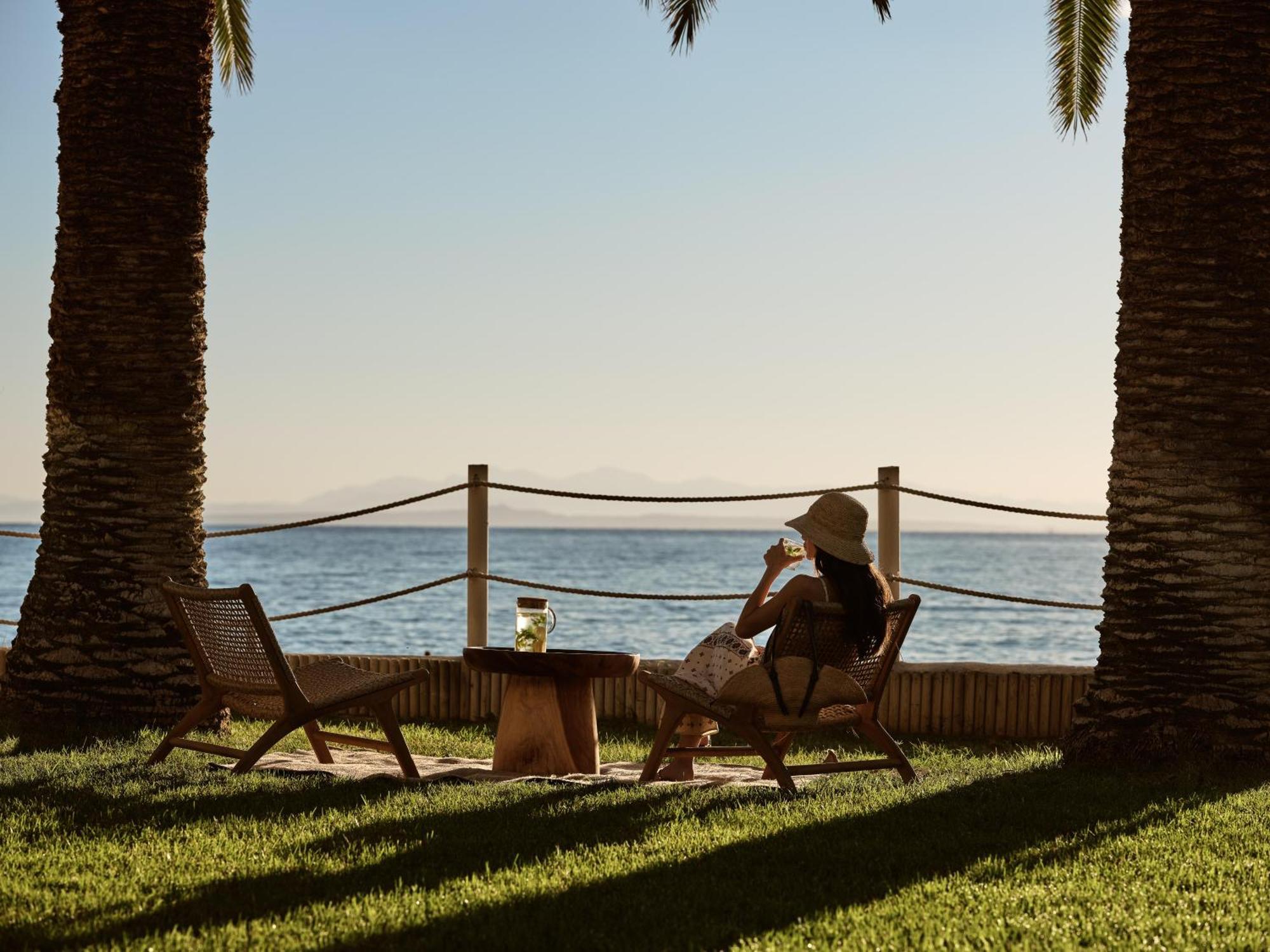 Calypso Villas Amoudi Esterno foto